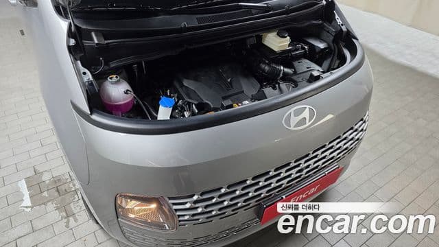 Hyundai Staria Modern, 2025 6