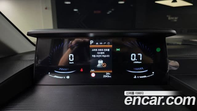 Hyundai Staria Modern, 2025 8