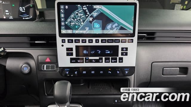 Hyundai Staria Modern, 2025 15