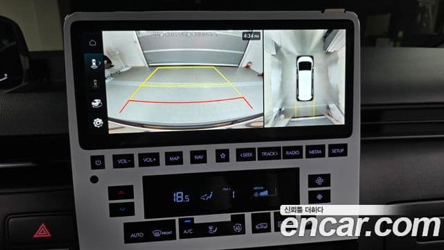 Hyundai Staria Modern, 2025 16