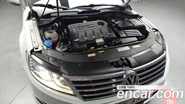 Volkswagen New CC 2.0 TDI BlueMotion, 2015 6