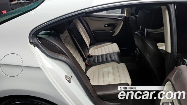 Volkswagen New CC 2.0 TDI BlueMotion, 2015 11