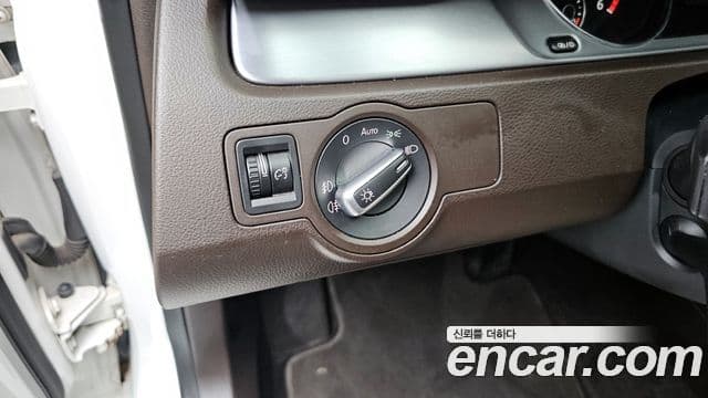 Volkswagen New CC 2.0 TDI BlueMotion, 2015 18