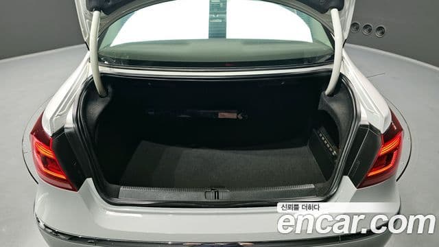 Volkswagen New CC 2.0 TDI BlueMotion, 2015 20