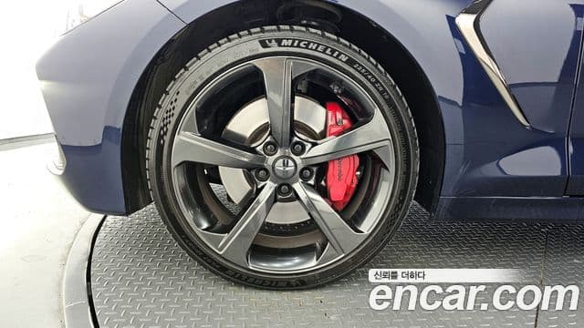 Genesis G70 Prestige, 2019 все фото