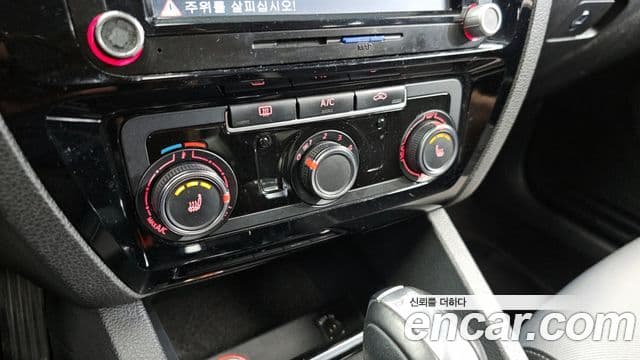Volkswagen New Jetta 6세대, 2015 17