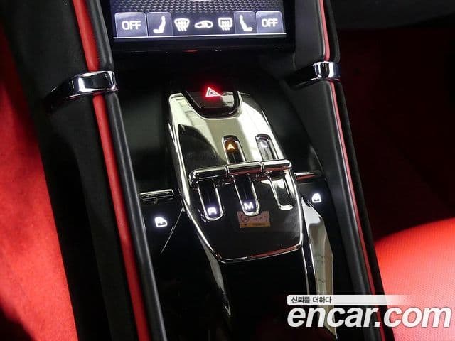 Ferrari 로마, 2021 8