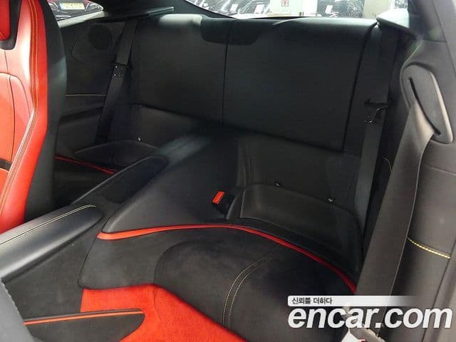 Ferrari 로마, 2021 14