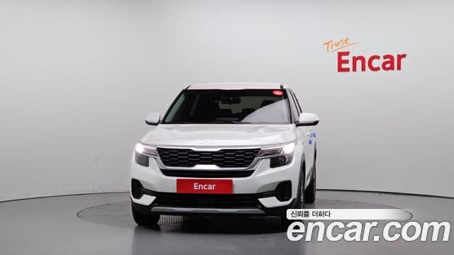 Kia Seltos Trendy, 2022 3