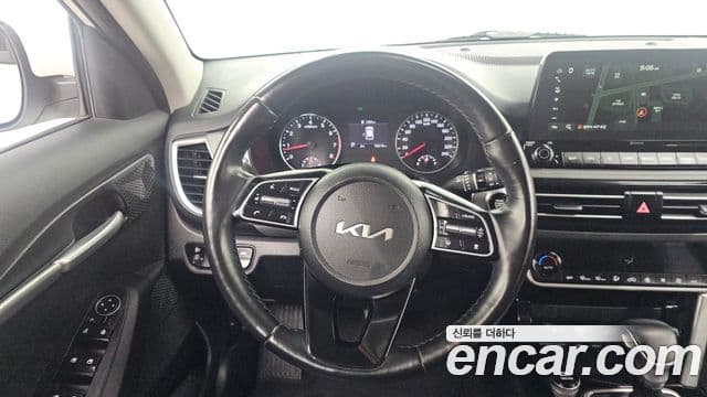 Kia Seltos Trendy, 2022 17