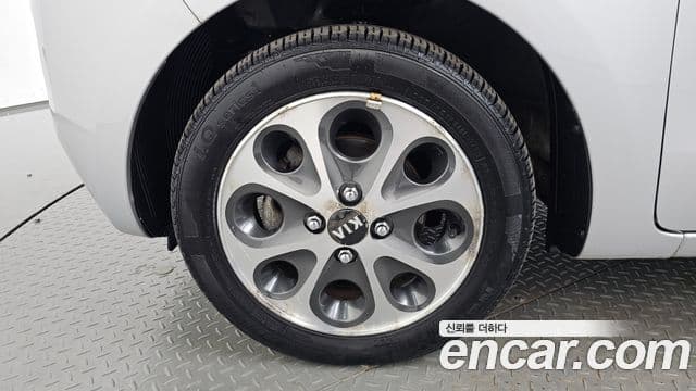 Kia Ray фургон / люксовая версия, 2014 все фото