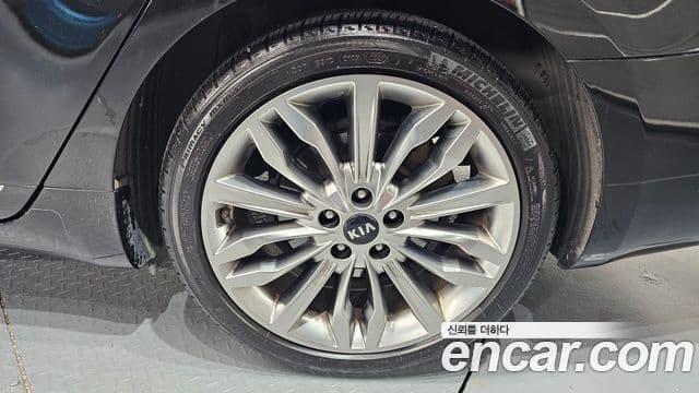 Kia K7 Premier Noblesse, 2020 все фото