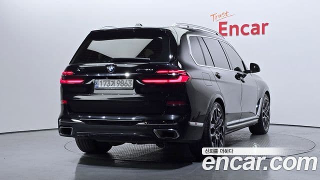 BMW X7 (G07) xDrive 40d M Sport 6인승, 2024 2