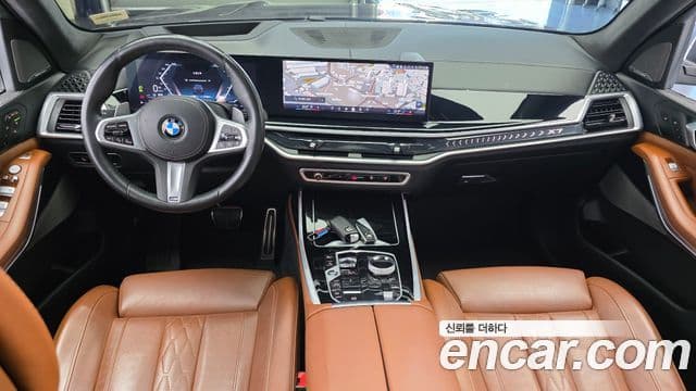 BMW X7 (G07) xDrive 40d M Sport 6인승, 2024 7