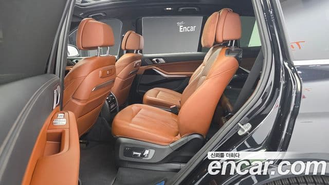 BMW X7 (G07) xDrive 40d M Sport 6인승, 2024 12