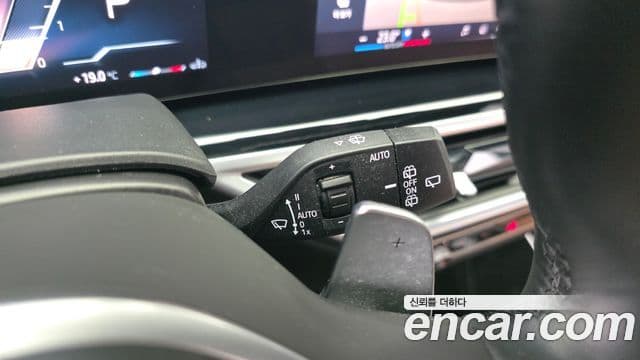 BMW X7 (G07) xDrive 40d M Sport 6인승, 2024 17