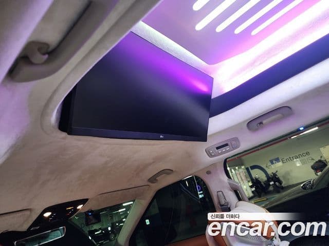 Kia Carnival 4세대 бензин 9인승 High Limousine(компания по спецнадстройкам), 2023 8