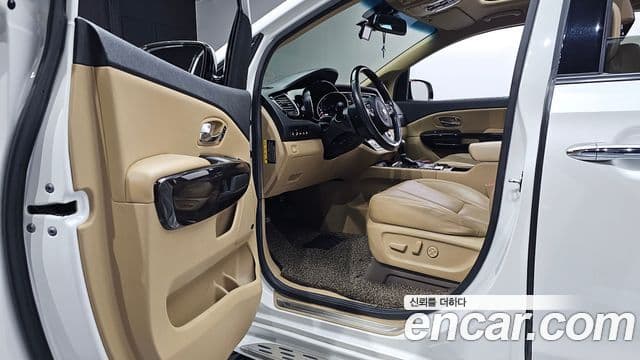 Kia All New Carnival President, 2016 10