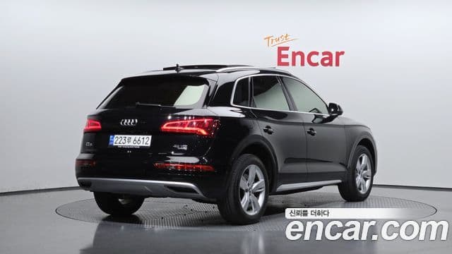 Audi Q5 (FY) Premium, 2020 2