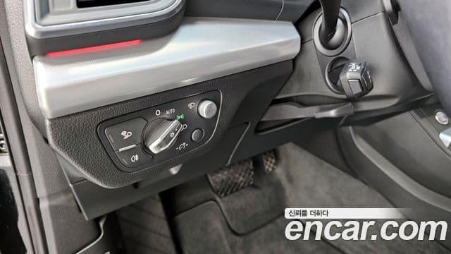 Audi Q5 (FY) Premium, 2020 16