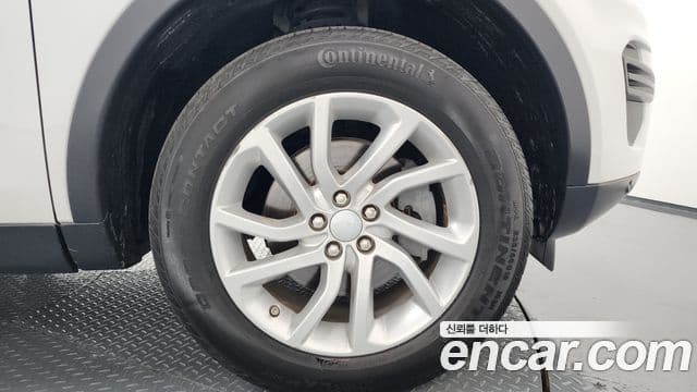 Land Rover Discovery Sport 2.0 TD4 SE, 2017 все фото