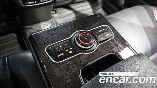 Kia The / новый New K7 Luxury, 2013 19