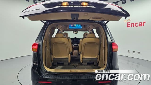 Kia All New Carnival Prestige High Roof, 2017 20