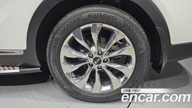 Kia The / новый New Sorento Master, 2019 все фото