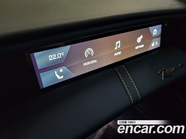 Ferrari 로마, 2022 14