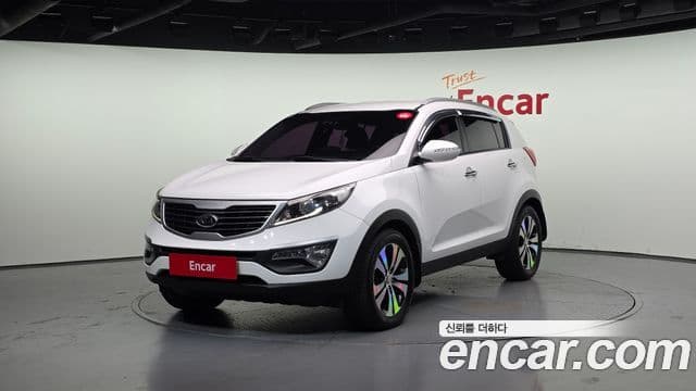 Kia Sportage R топовая версия, 2011 1