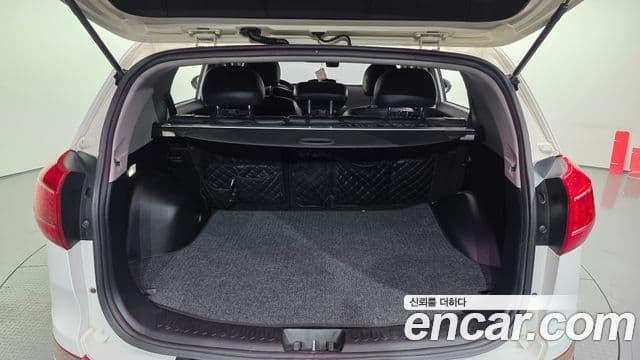 Kia Sportage R топовая версия, 2011 20