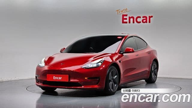 Tesla модель 3, 2022 1