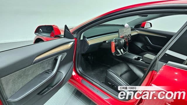 Tesla модель 3, 2022 11