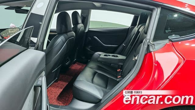 Tesla модель 3, 2022 12