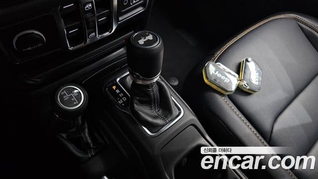 Jeep Wrangler (JL) 2.0 Sahara 4도어, 2024 9