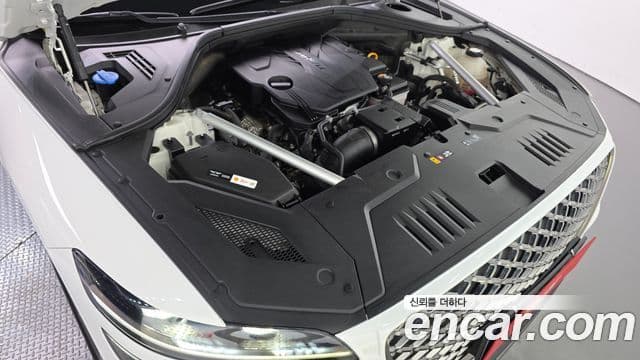 Genesis GV70, 2022 6