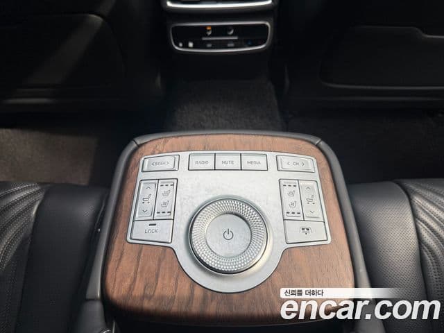 Genesis G80 (RG3) бензин 2.5 турбо AWD, 2021 11