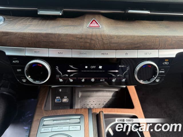 Genesis G80 (RG3) бензин 2.5 турбо AWD, 2021 13