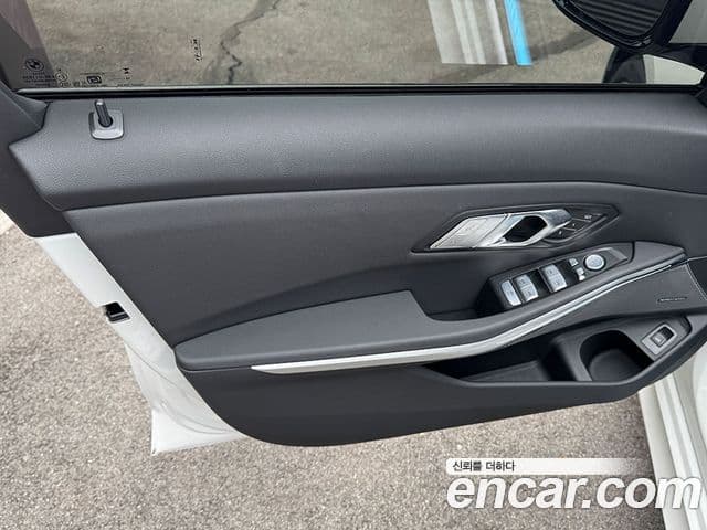 BMW 3시리즈 (G20) 320i M Sport, 2025 6