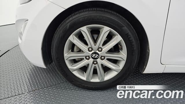 Hyundai The / новый New Avante 빌트인캠2 — базовая версия - Built-in Cam 2, 2015 все фото