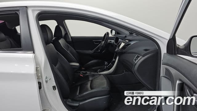 Hyundai The / новый New Avante 빌트인캠2 — базовая версия - Built-in Cam 2, 2015 10