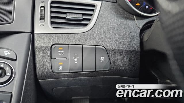 Hyundai The / новый New Avante 빌트인캠2 — базовая версия - Built-in Cam 2, 2015 18