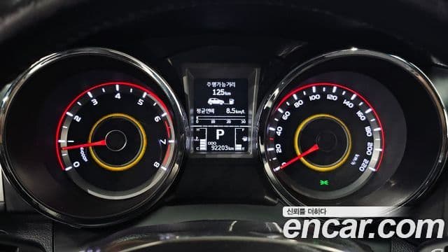 KG모빌리티(SsangYong) Tivoli люксовая версия, 2015 8