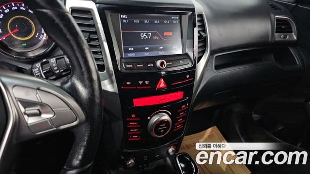 KG모빌리티(SsangYong) Tivoli люксовая версия, 2015 17