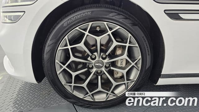 Genesis G80 (RG3) бензин 2.5 турбо 2WD, 2022 все фото