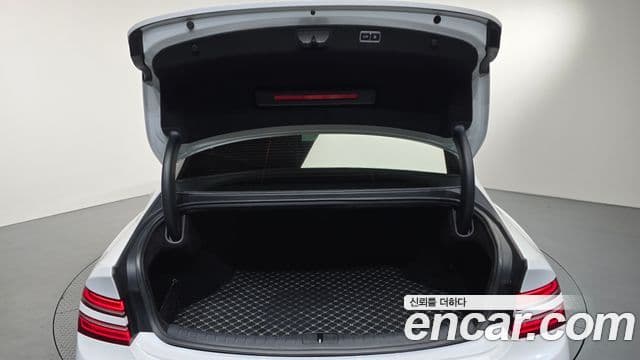 Genesis G80 (RG3) бензин 2.5 турбо 2WD, 2022 20