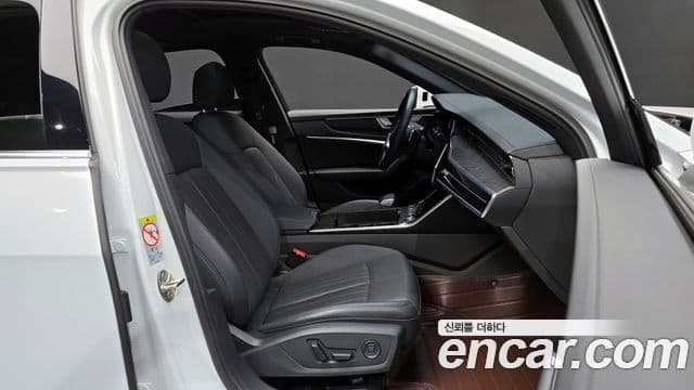 Audi A6 (C8) Premium, 2023 11