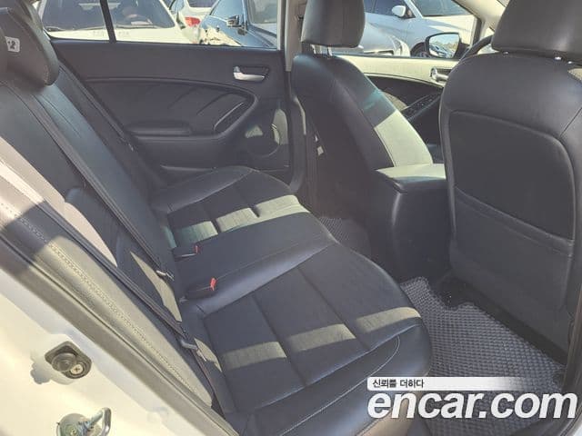 Kia The / новый New K3 Deluxe, 2018 12