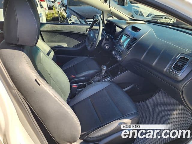 Kia The / новый New K3 Deluxe, 2018 13