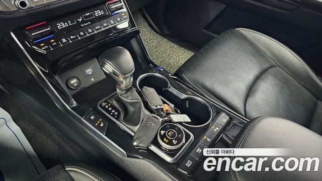 Kia Mohave The / новый Master Platinum, 2021 9